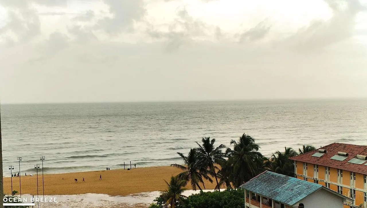 Ocean Breeze By Doxa Aparthotel Negombo